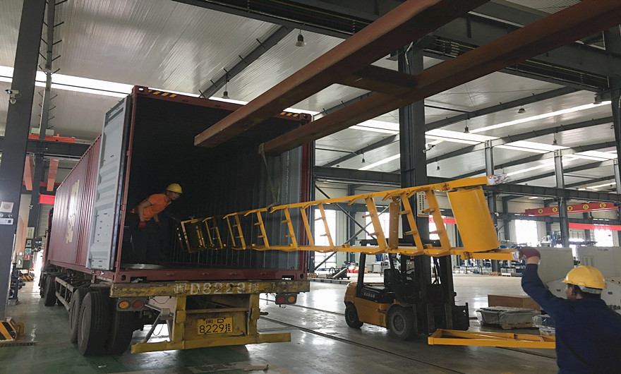 項(xiàng)目發(fā)貨|泉工股份QT6全自動(dòng)砌塊成型機(jī)生產(chǎn)線發(fā)貨巴哈馬群島，助力市政建設(shè)