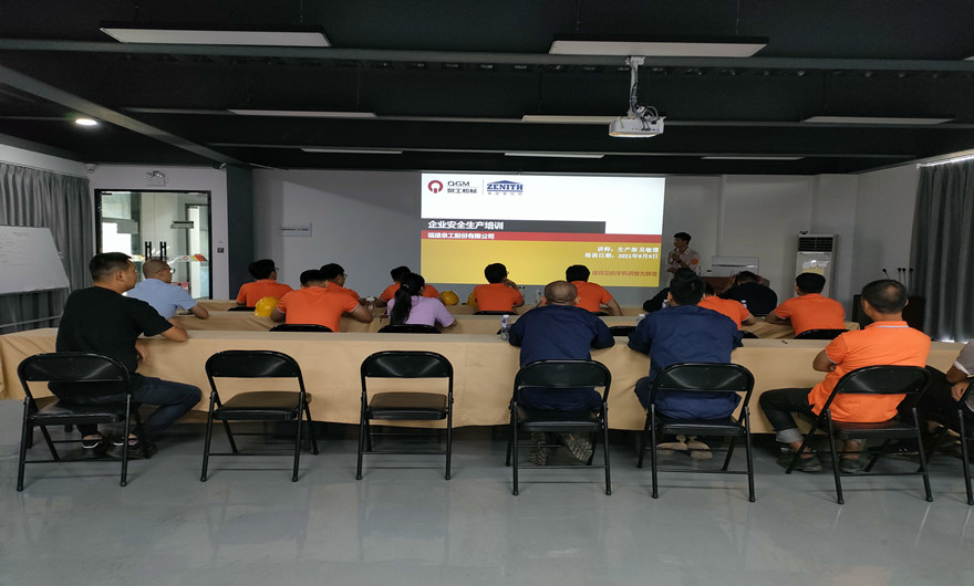 共筑夢想 并肩前行|泉工股份第四期新員工入職培訓(xùn)會(huì)在臺商基召開