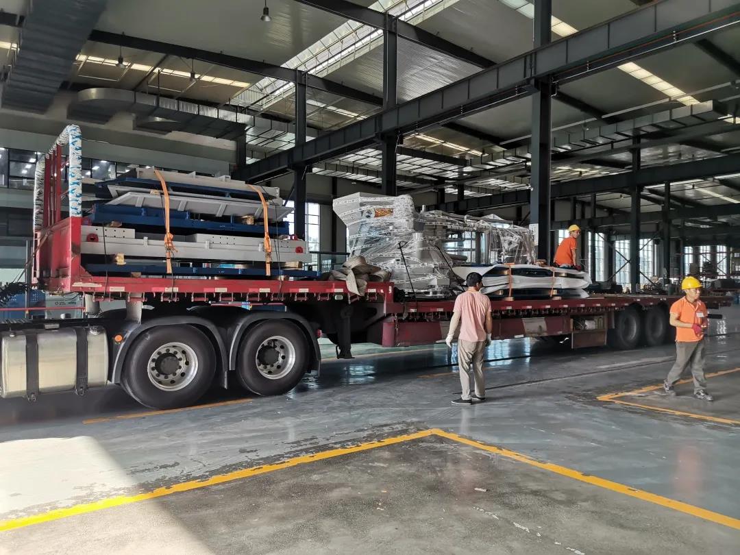 項目發(fā)貨|策尼特ZN900C型全自動砌塊成型機(jī)生產(chǎn)線發(fā)貨吉林，助力市政建設(shè)！